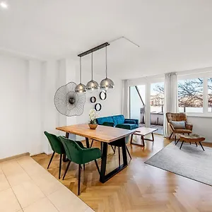 https://chic-residences-suite-14.vienna-besthotels.com